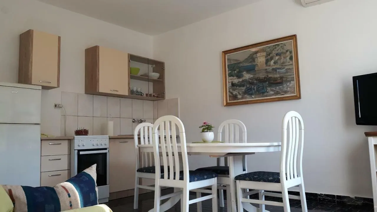 Apartment Ivo Trogir