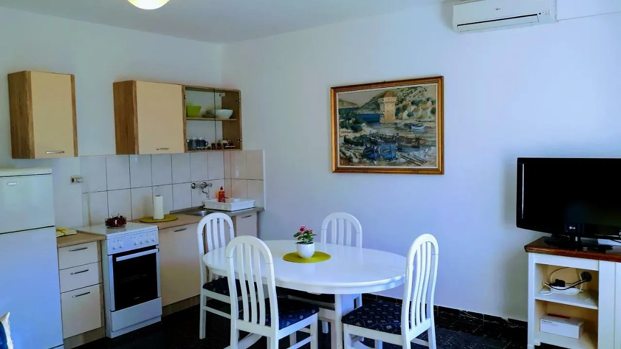 Apartment Ivo Trogir Croatia